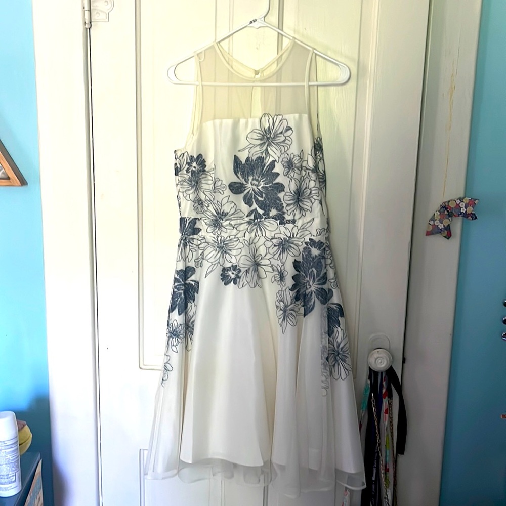 Floral Knee-length Dress